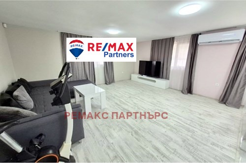 Продава КЪЩА, гр. Варна, Галата, снимка 2 - Къщи - 49362189