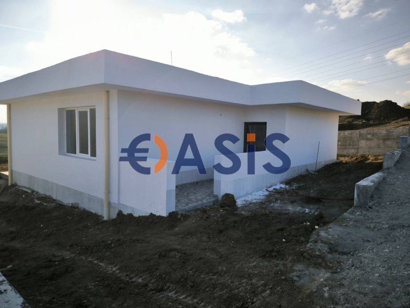 Продава КЪЩА, с. Черни връх, област Бургас, снимка 5 - Къщи - 52124436