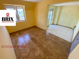 2 chambres Tsentralen koop. pazar, Rouse
