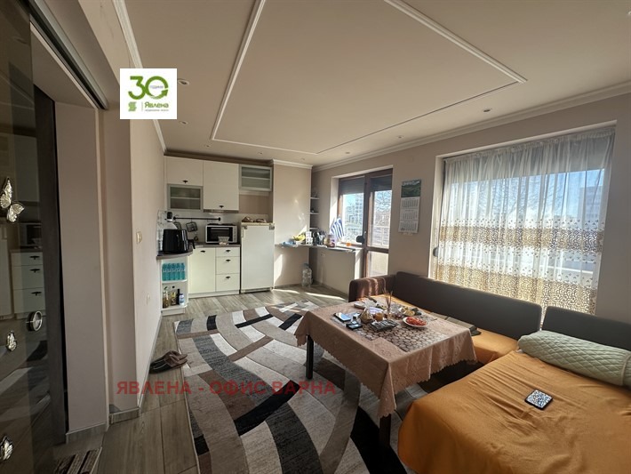 Продава 2-СТАЕН, гр. Варна, Конфуто