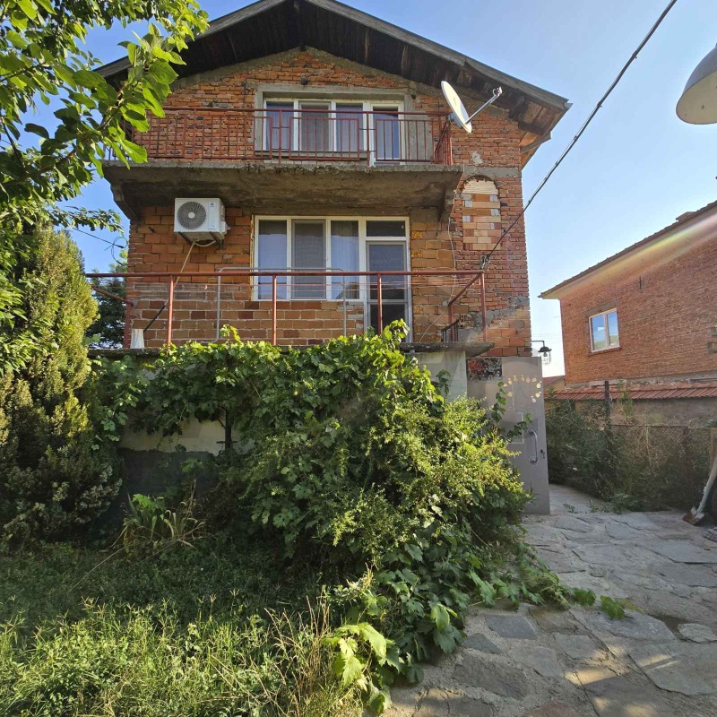 Продава  Къща, област Пловдив, с. Руен •  165 000 EUR • ID 72751487 — holmes.bg - [1] 