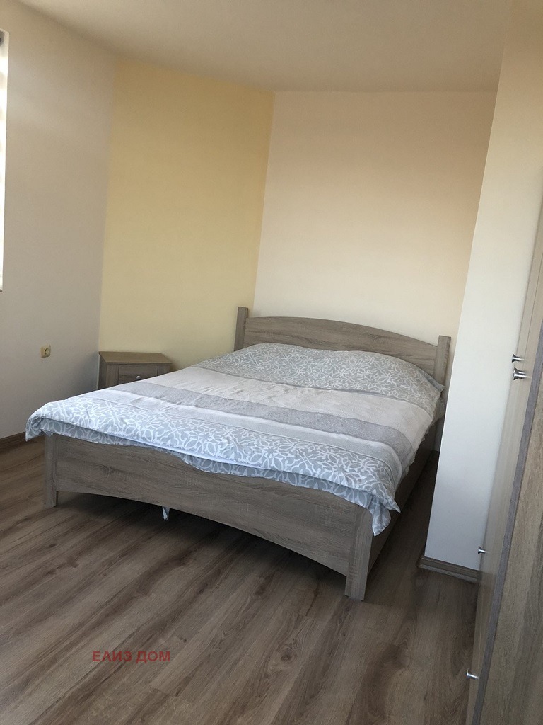 Продава КЪЩА, гр. Варна, м-т Горна Трака, снимка 11 - Къщи - 54038460