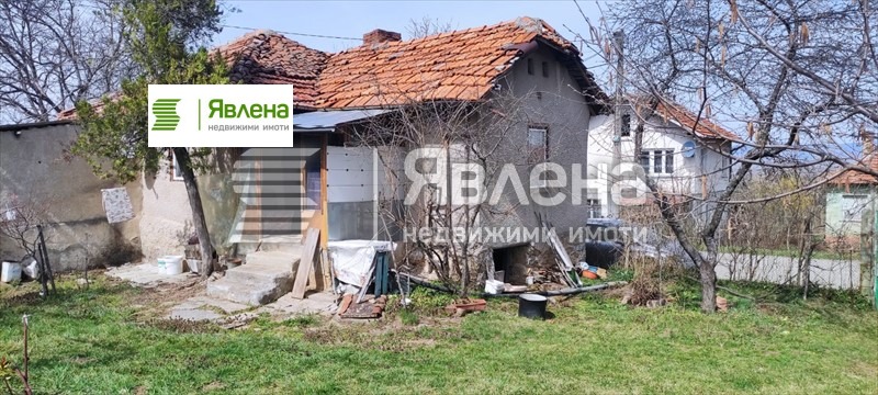 Продава КЪЩА, с. Кондофрей, област Перник