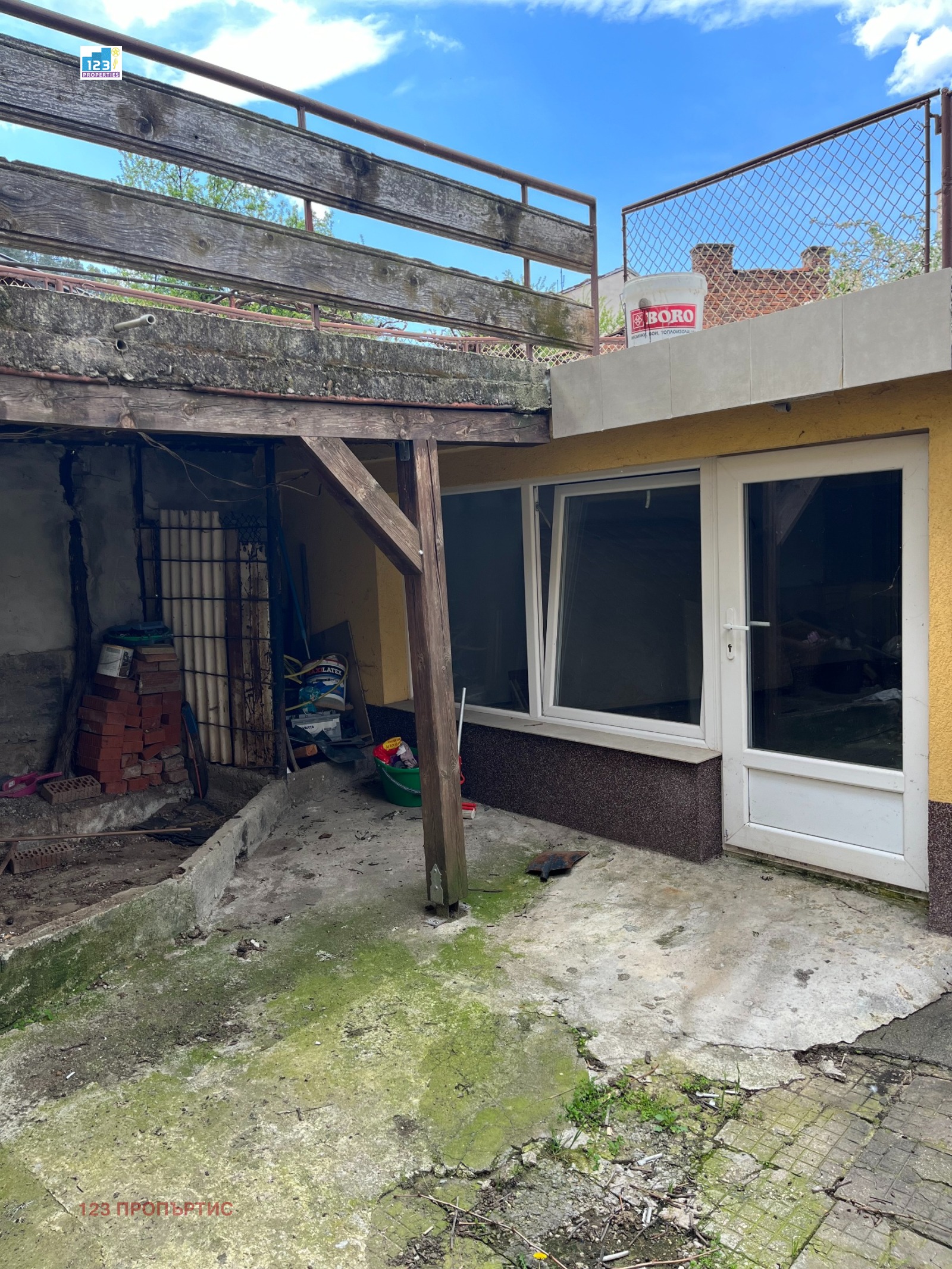 Продава ЕТАЖ ОТ КЪЩА, гр. Кюстендил, Център, снимка 14 - Етаж от къща - 54350975