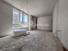 2 makuuhuonetta Južen, Plovdiv