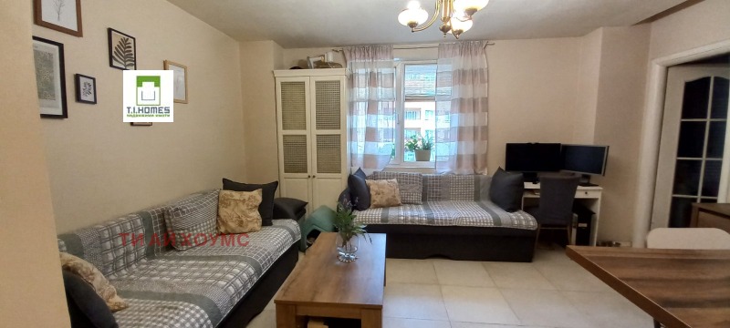 Til salg  1 soveværelse Sofia , Vitosha , 65 kvm | 89755582