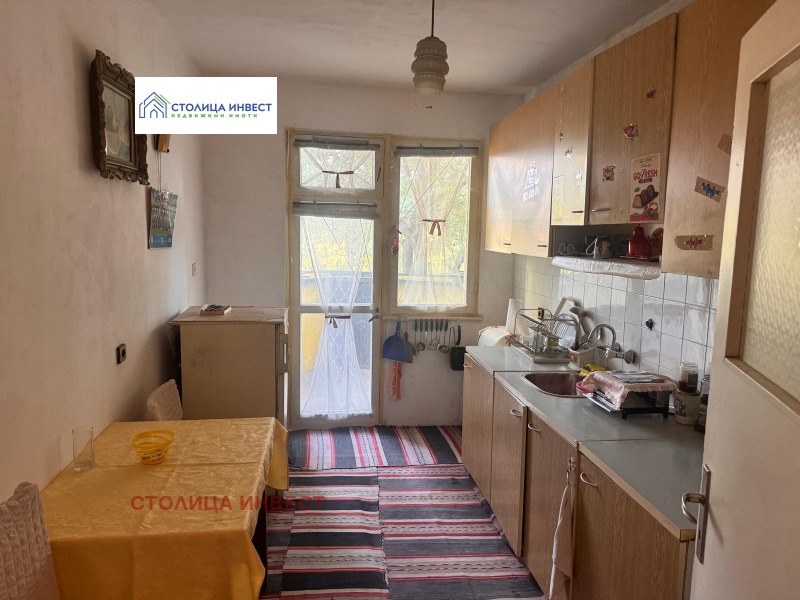 Продава  3-стаен град Русе , Дружба 3 , 89 кв.м | 24240184