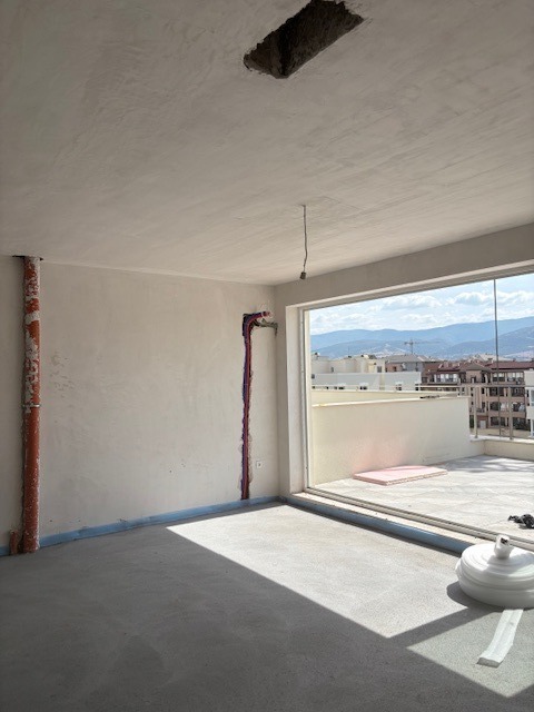 Te koop  3+ slaapkamer Plovdiv , Ostromila , 232 m² | 45424487 - afbeelding [3]