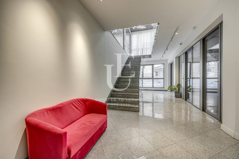 Eladó  Hivatal Sofia , Lozenec , 490 négyzetméter | 99950575 - kép [16]