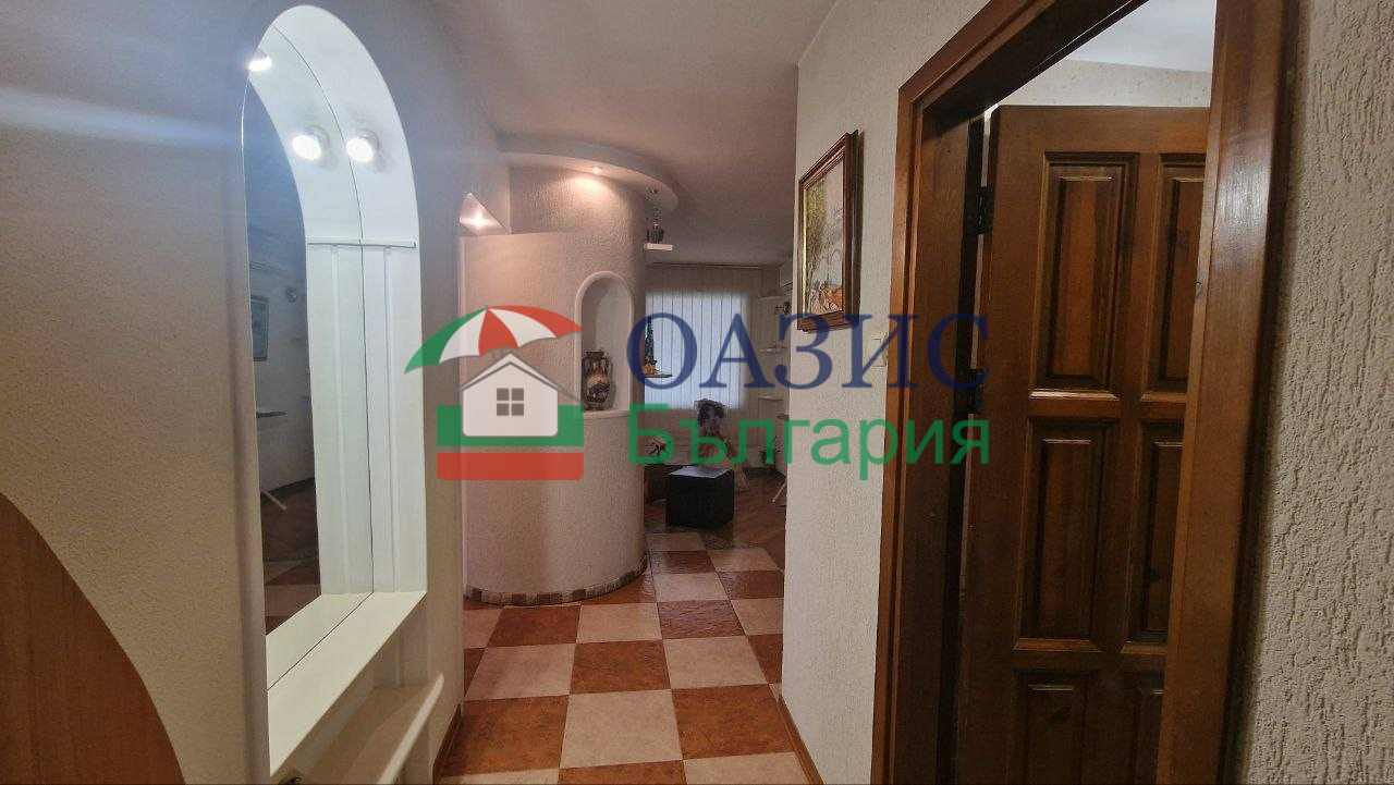 Продава 3-СТАЕН, гр. Несебър, област Бургас, снимка 2 - Апартаменти - 53433253