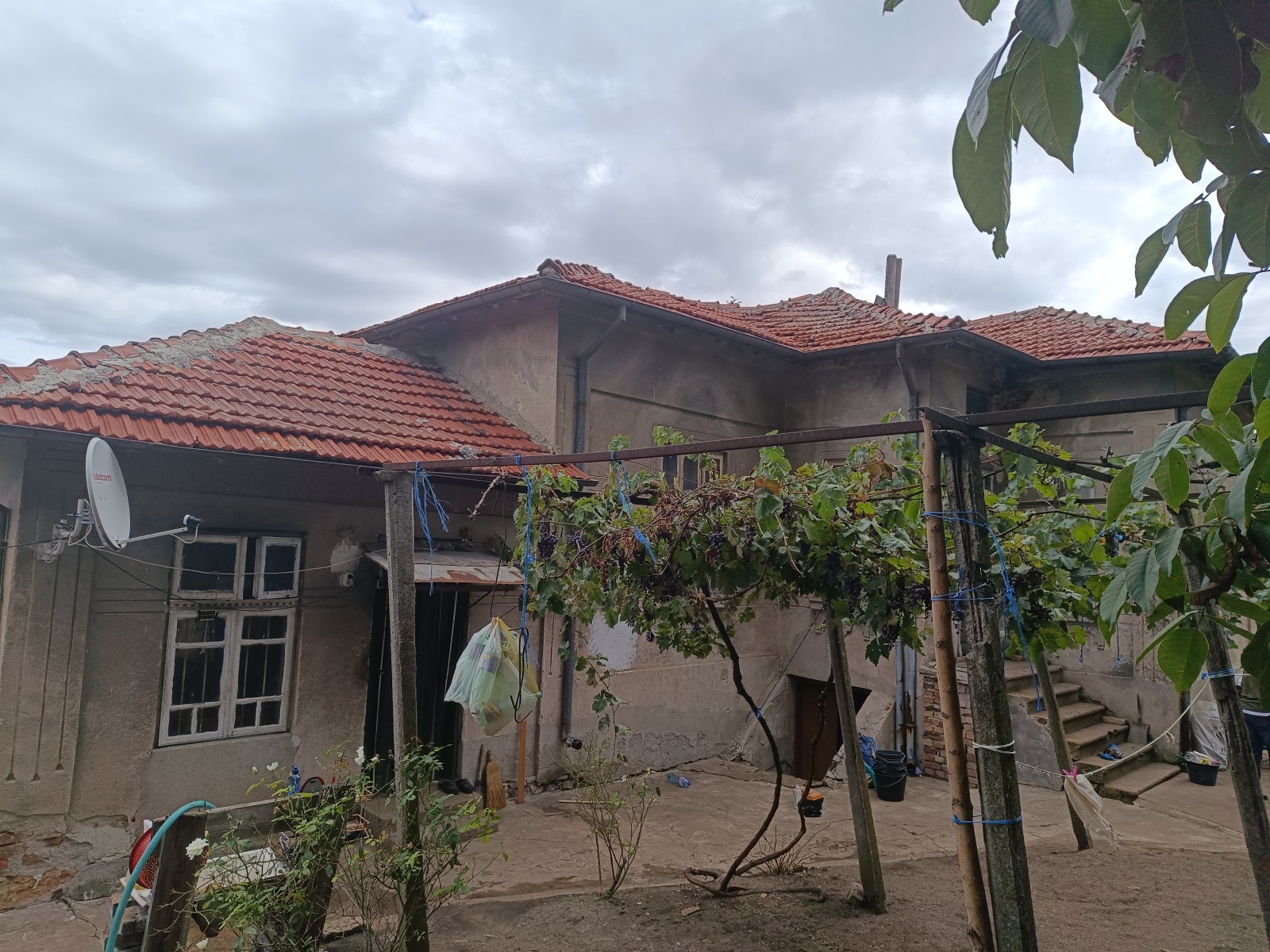 Продава КЪЩА, с. Опан, област Стара Загора, снимка 2 - Къщи - 47461318