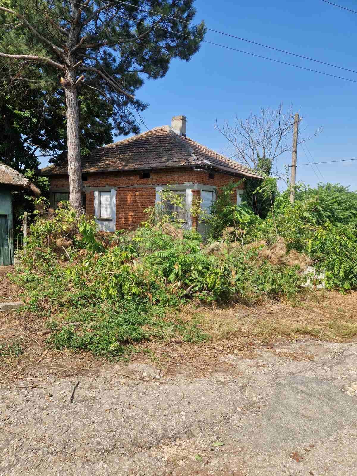 Продава КЪЩА, с. Юпер, област Разград, снимка 2 - Къщи - 55572161