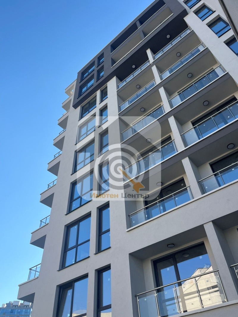 Продава 3-СТАЕН в град София, Полигона - 144 кв.м / 346 142 € » 676 994.91 лв., ИМОТЕН ЦЕНТЪР БЪЛГАРИЯ 2021