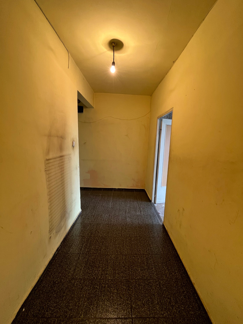 Продава 2-СТАЕН, гр. Перник, Тева, снимка 4 - Aпартаменти - 40027740