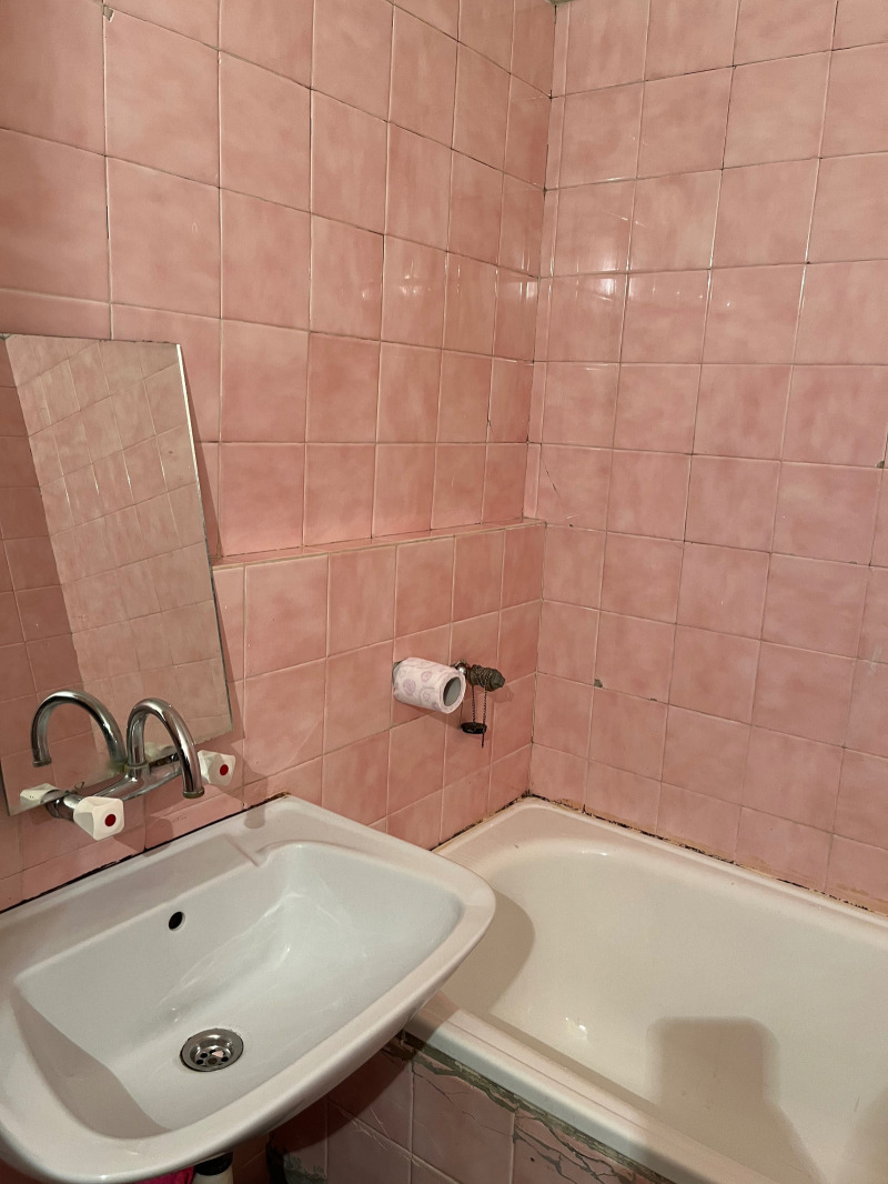 Продава 2-СТАЕН, гр. Перник, Тева, снимка 6 - Aпартаменти - 40027740