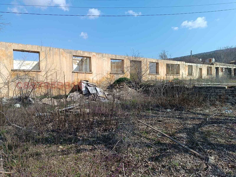 Продава КЪЩА, с. Оброчище, област Добрич