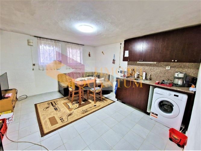 Till salu  Hus region Varna , Dolistje , 208 kvm | 48395146 - bild [2]