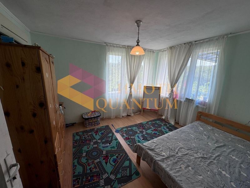 Till salu  Hus region Varna , Dolistje , 208 kvm | 48395146 - bild [3]