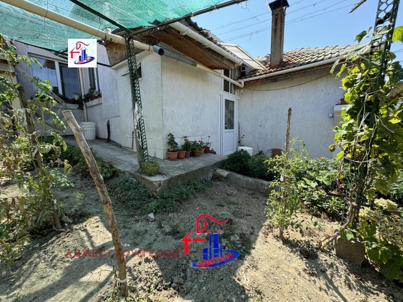 Продава  Къща град Шумен , Куршун чешма , 81 кв.м | 14109320