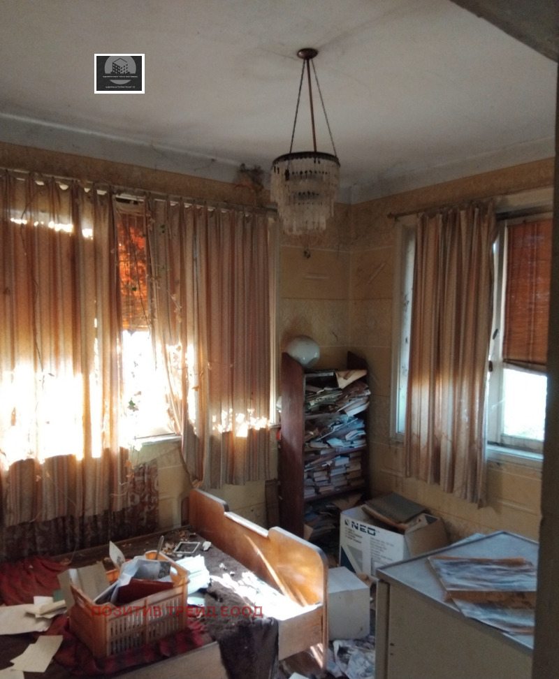 Продава КЪЩА, с. Крайници, област Кюстендил, снимка 8 - Къщи - 52256585