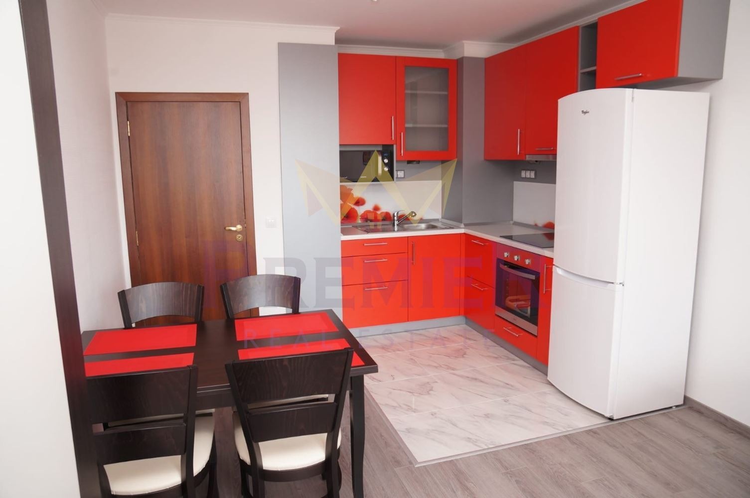 Продава 2-СТАЕН, гр. Варна, Левски 1, снимка 2 - Апартаменти - 54026102