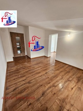 1 bedroom Matematicheska gimnaziya, Shumen 5