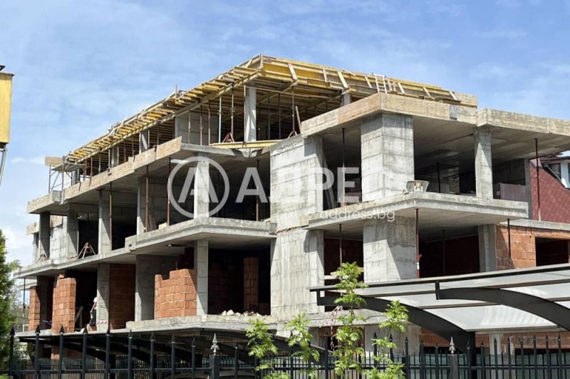 Προς πώληση  1 υπνοδωμάτιο Σοφηια , Σλαβηια , 78 τ.μ | 14391082