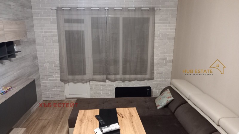 En venta  1 dormitorio Dobrich , Stroitel , 65 metros cuadrados | 36247161