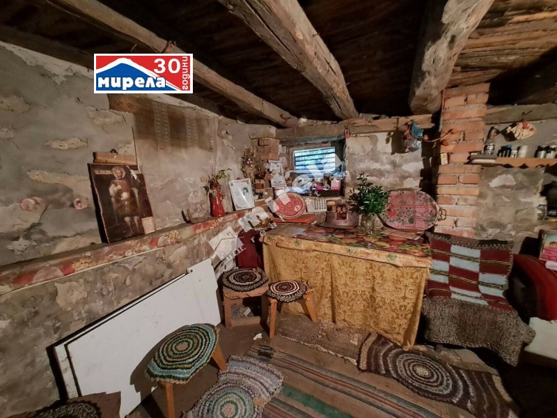 Продава КЪЩА, с. Драганово, област Велико Търново, снимка 15 - Къщи - 46200448