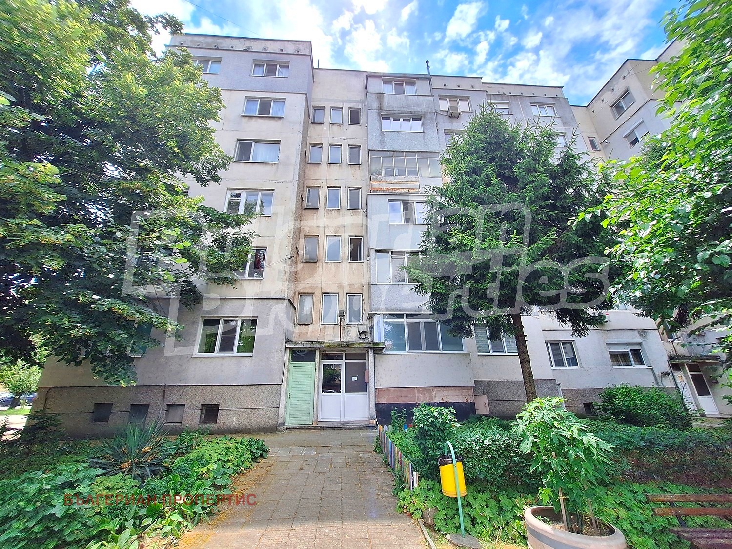 Продава 1-СТАЕН, гр. Свищов, област Велико Търново