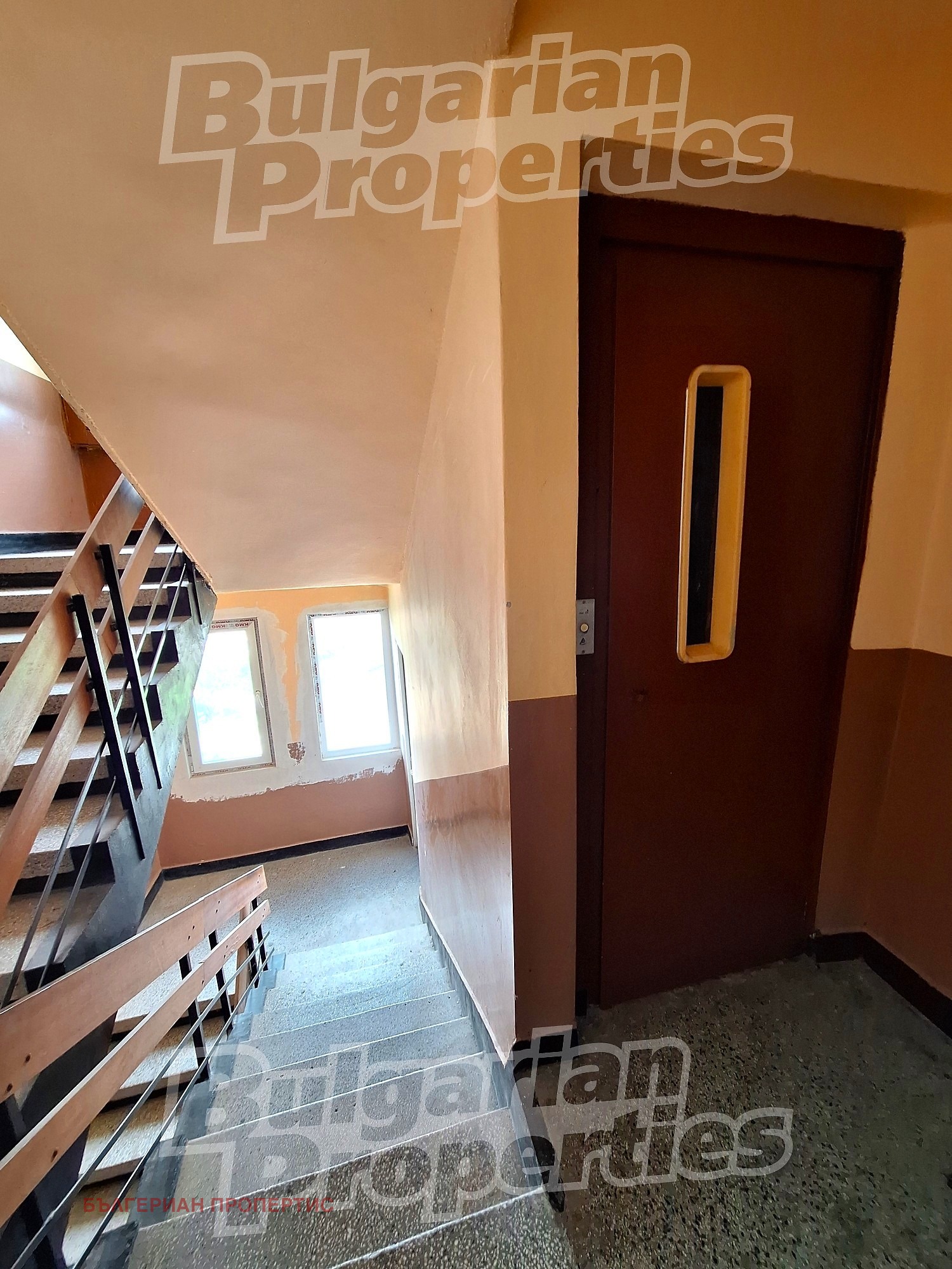 Продава 1-СТАЕН, гр. Свищов, област Велико Търново, снимка 12 - Апартаменти - 55061610
