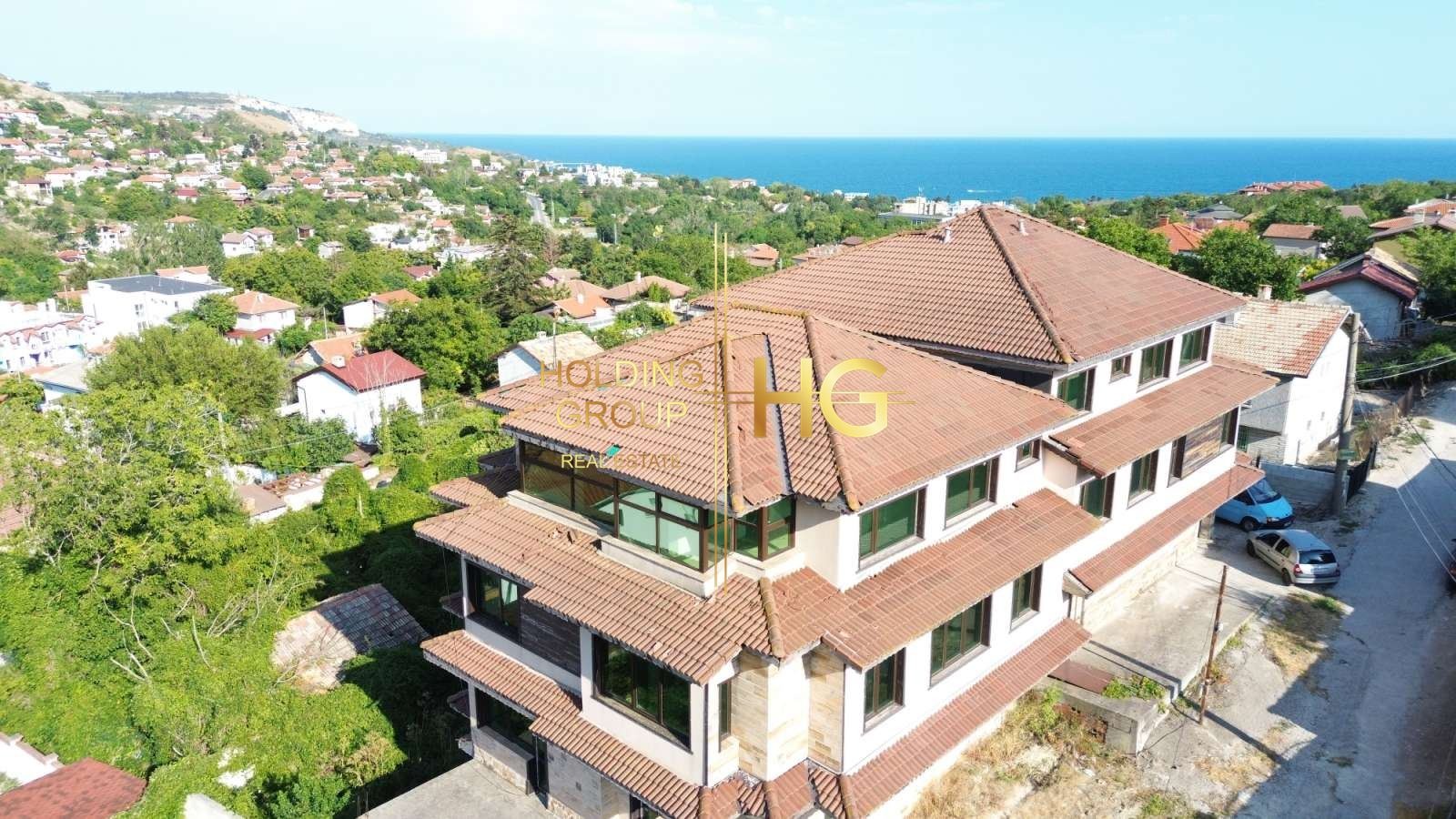 Продава ХОТЕЛ, гр. Балчик, област Добрич, снимка 2 - Хотели - 46657850