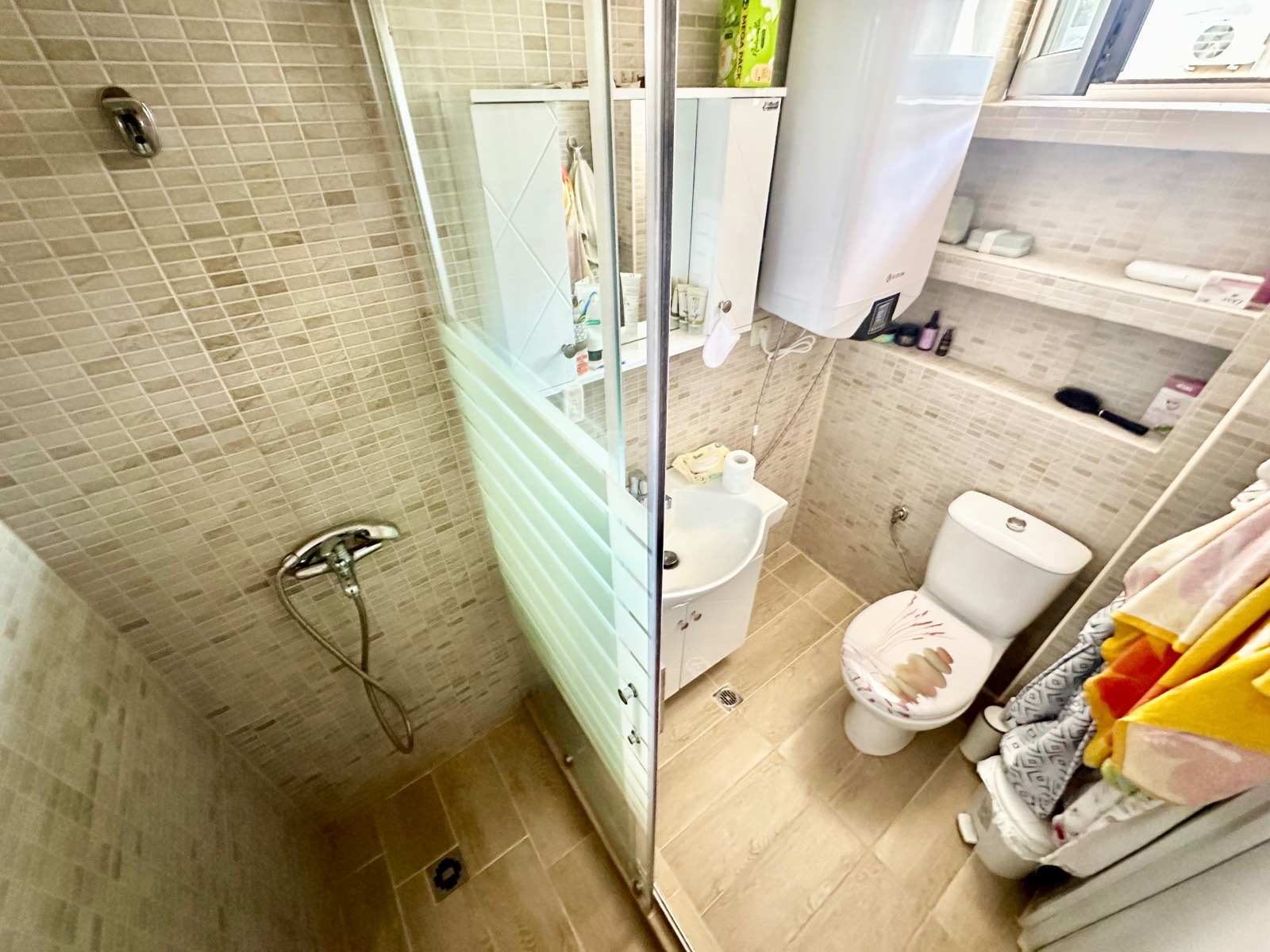 Продава КЪЩА, гр. София, с. Волуяк, снимка 4 - Къщи - 55407593