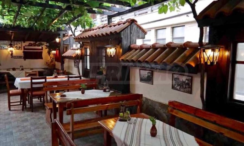 Продава ТЪРГОВСКИ КОМПЛЕКС в област Бургас, гр. Несебър - 264 кв.м / 410 000 € » 801 890.30 лв., СУПРИММО - БУРГАС