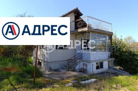 КЪЩА, 45 m2