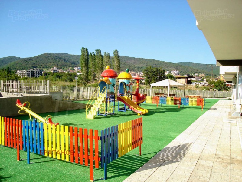 Till salu  1 sovrum region Burgas , Sveti Vlas , 94 kvm | 49433102 - bild [2]