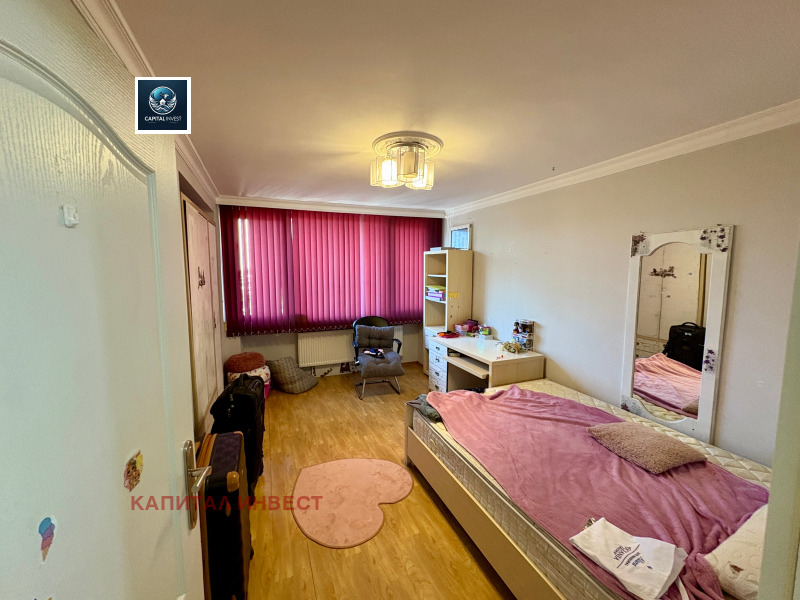 Eladó  3+ hálószoba Razgrad , Vasil Levski , 122 négyzetméter | 33984399 - kép [10]
