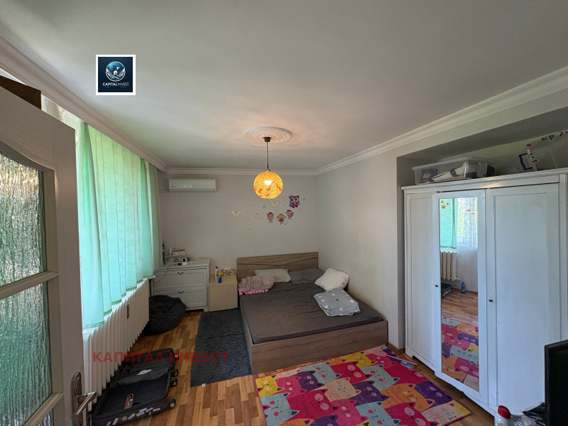 Eladó  3+ hálószoba Razgrad , Vasil Levski , 122 négyzetméter | 33984399 - kép [5]