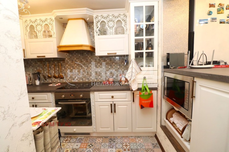 Продава МЕЗОНЕТ, гр. София, Зона Б-18, снимка 8 - Апартаменти - 52874732