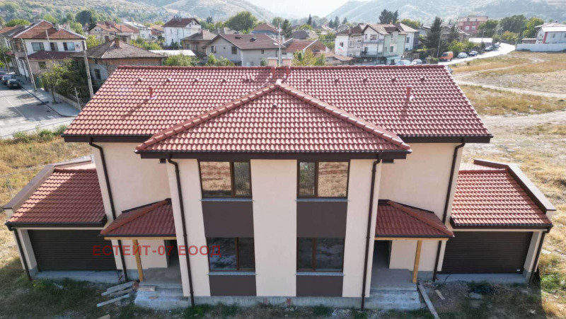 Продава  Къща област Пловдив , с. Първенец , 204 кв.м | 48528824 - изображение [13]