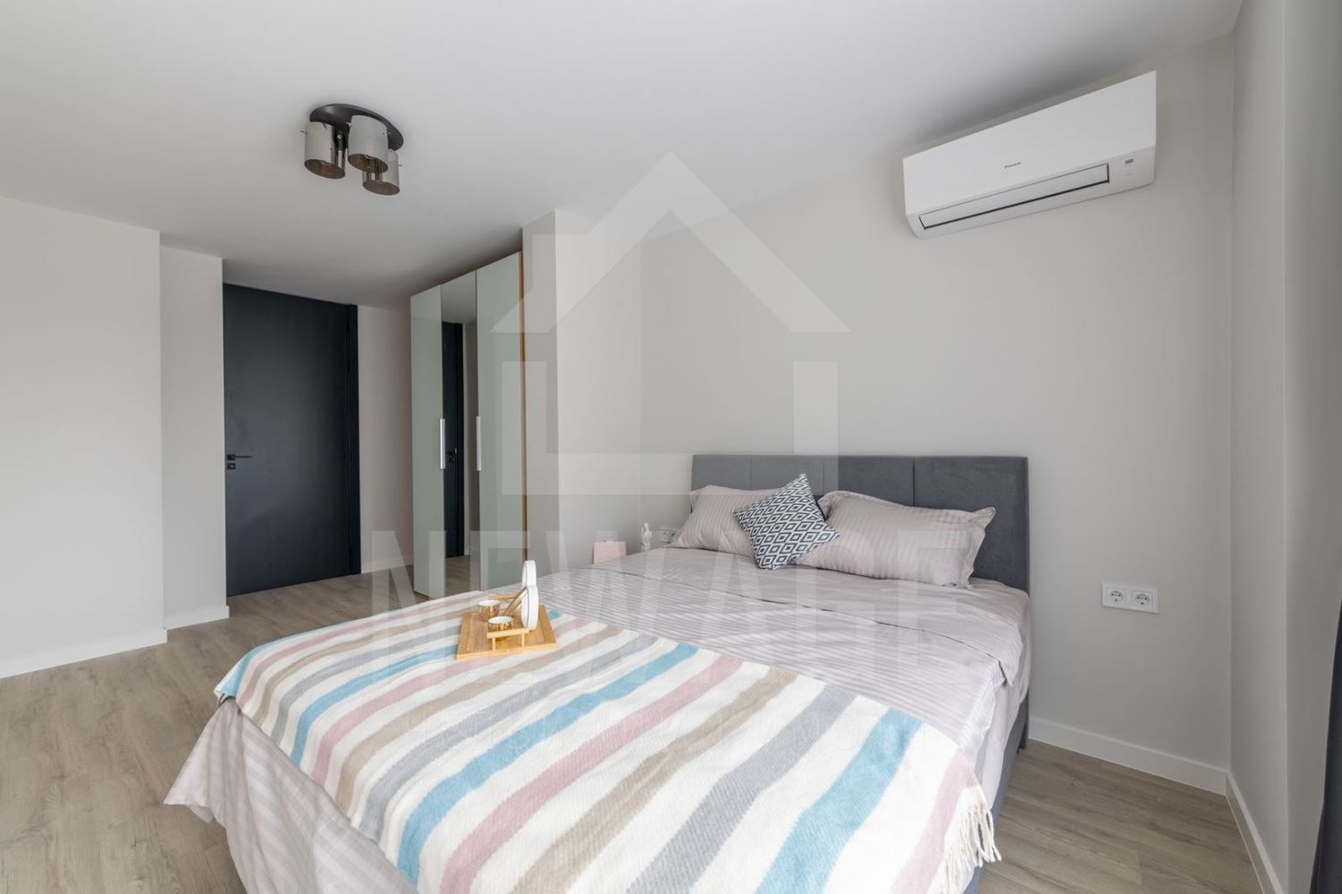 Продава 3-СТАЕН, гр. Варна, Гранд Мол, снимка 6 - Апартаменти - 54212544