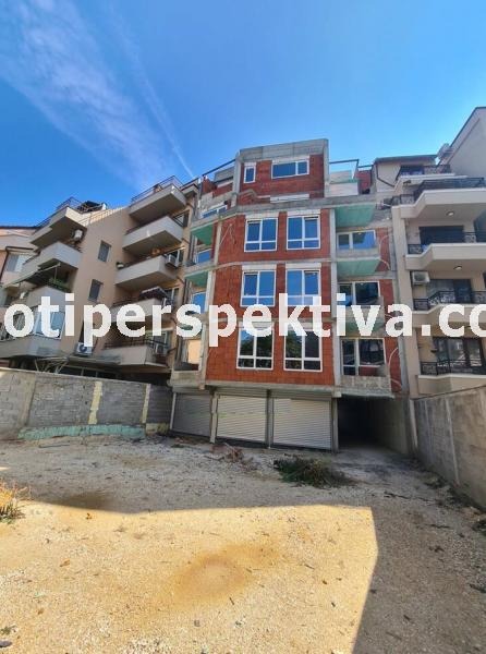 En venta  2 dormitorios Plovdiv , Karshiyaka , 81 metros cuadrados | 19689515