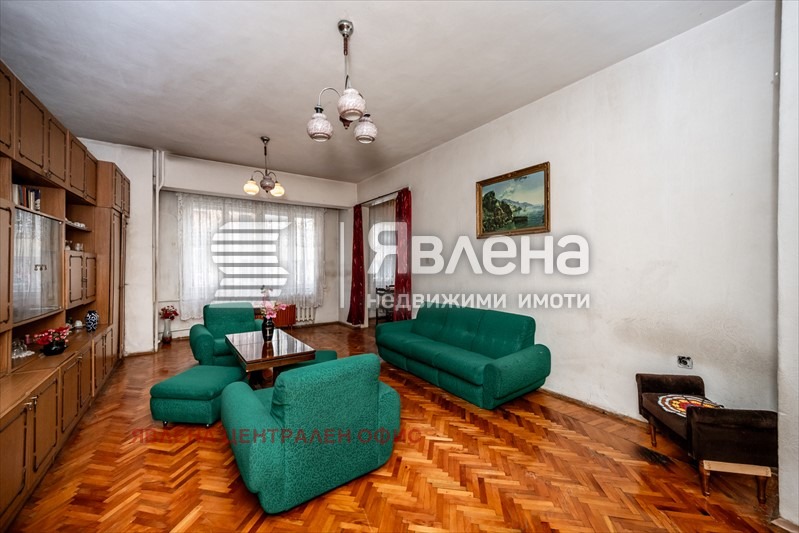 Продава 3-СТАЕН, гр. София, Оборище