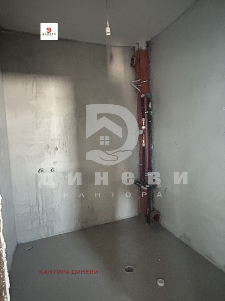Продава 3-СТАЕН, гр. Пловдив, Остромила, снимка 12 - Апартаменти - 56382692