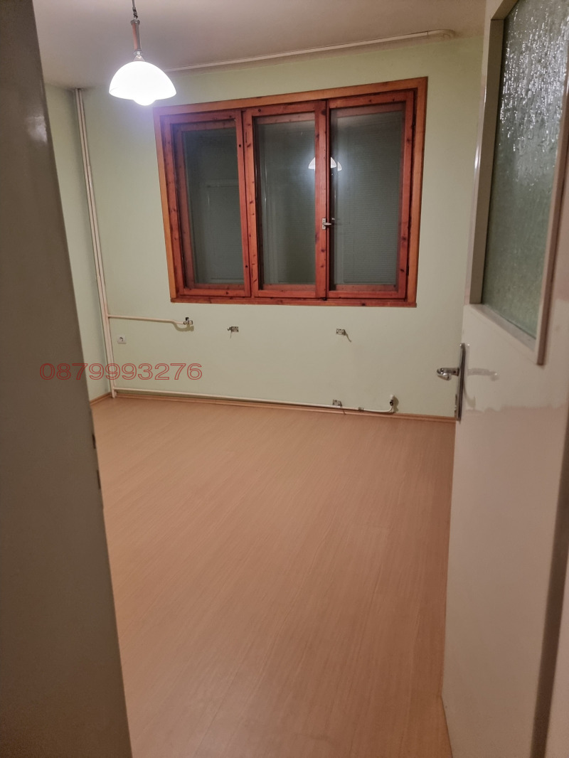 Te koop  3 slaapkamers Pleven , Storgozija , 104 m² | 24006879 - afbeelding [2]