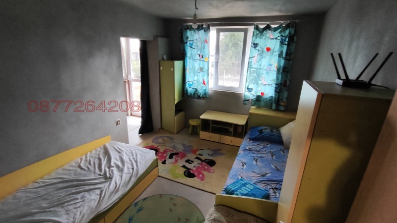 Продава ЕТАЖ ОТ КЪЩА, с. Варвара, област Бургас, снимка 2 - Етаж от къща - 52785568