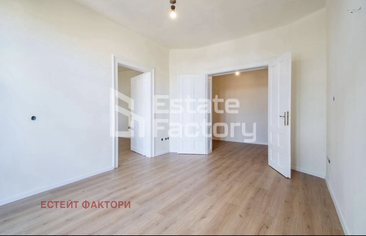 Продава 3-СТАЕН, гр. София, Център, снимка 3 - Апартаменти - 54054562