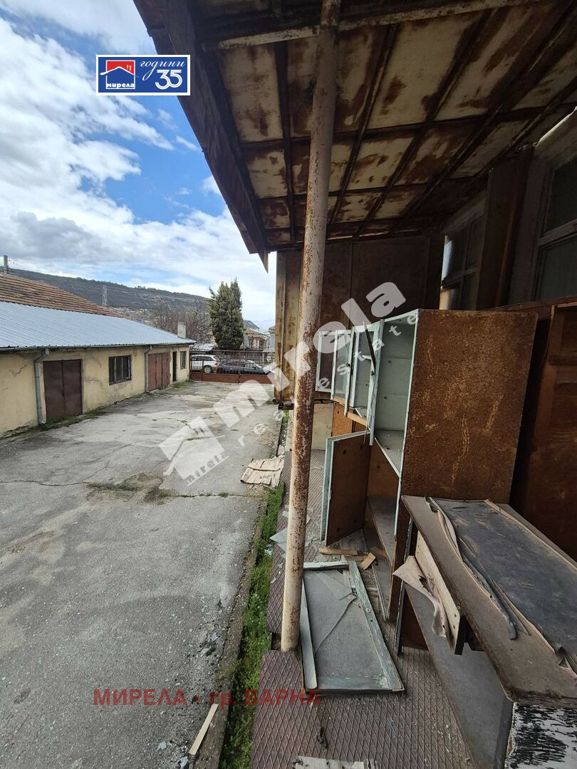 Продава ОФИС, гр. Провадия, област Варна, снимка 8 - Офиси - 54192611