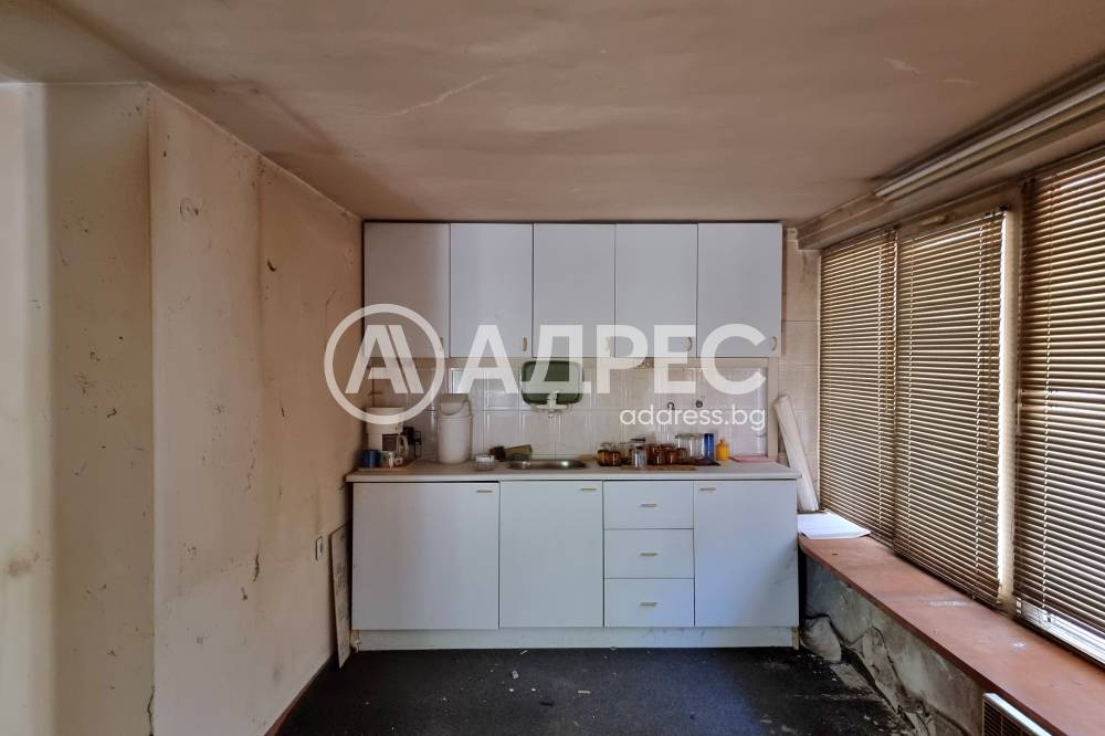 Продава ОФИС, гр. София, Борово