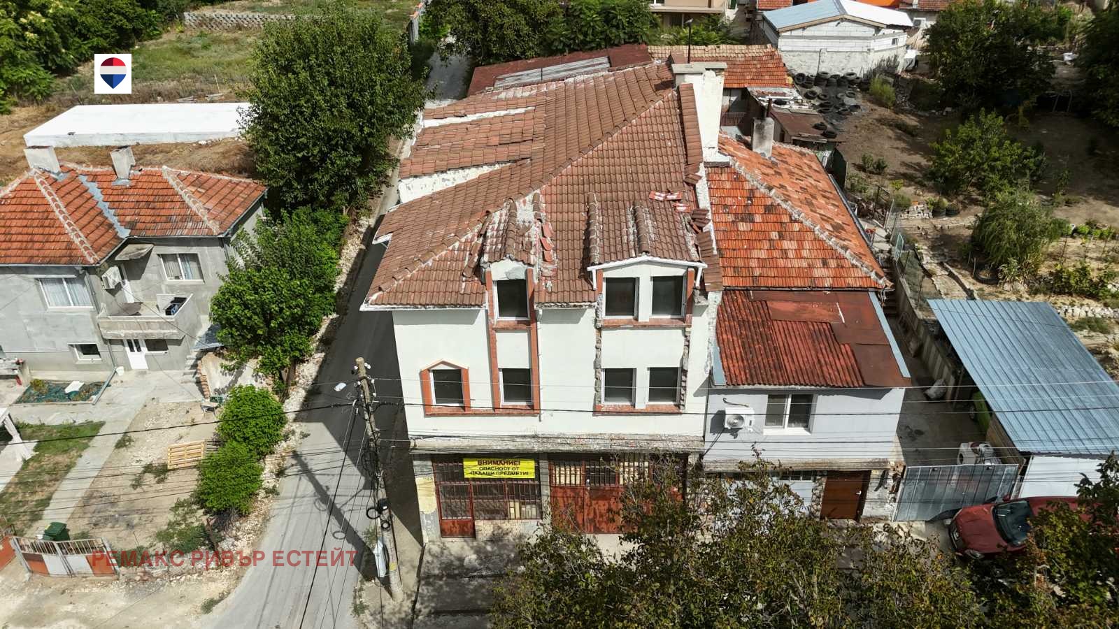 Продава КЪЩА, гр. Русе, Средна кула, снимка 3 - Къщи - 56003097
